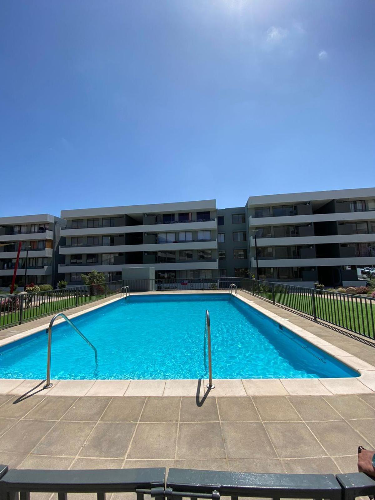 Departamento En Condominio,buena Ubicacion *